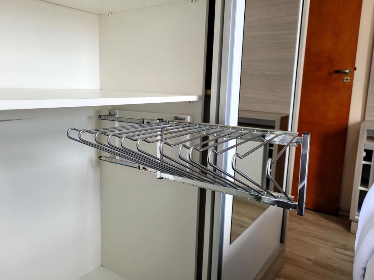 Grande Apt No Centro C/ Cozinha Completa Varanda Pocos de Caldas Bagian luar foto